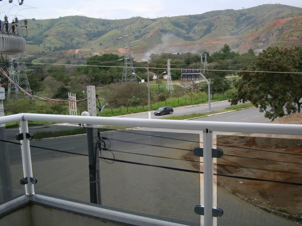 Quarto Triplo com Varanda